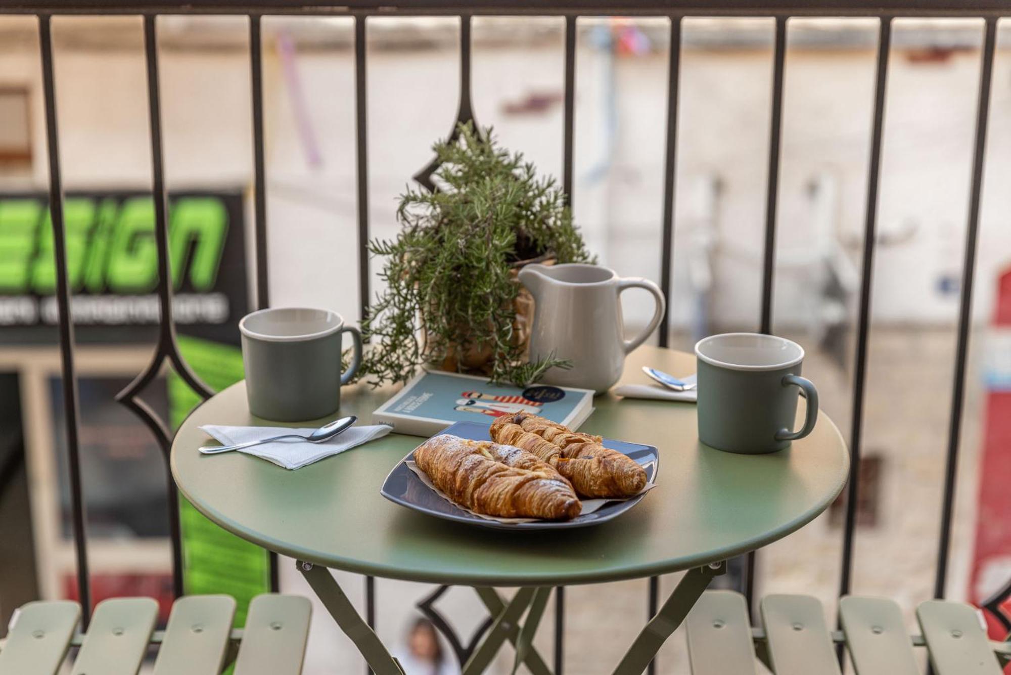 Dimora Dei Celestini Bed & Breakfast Manfredonia Ngoại thất bức ảnh